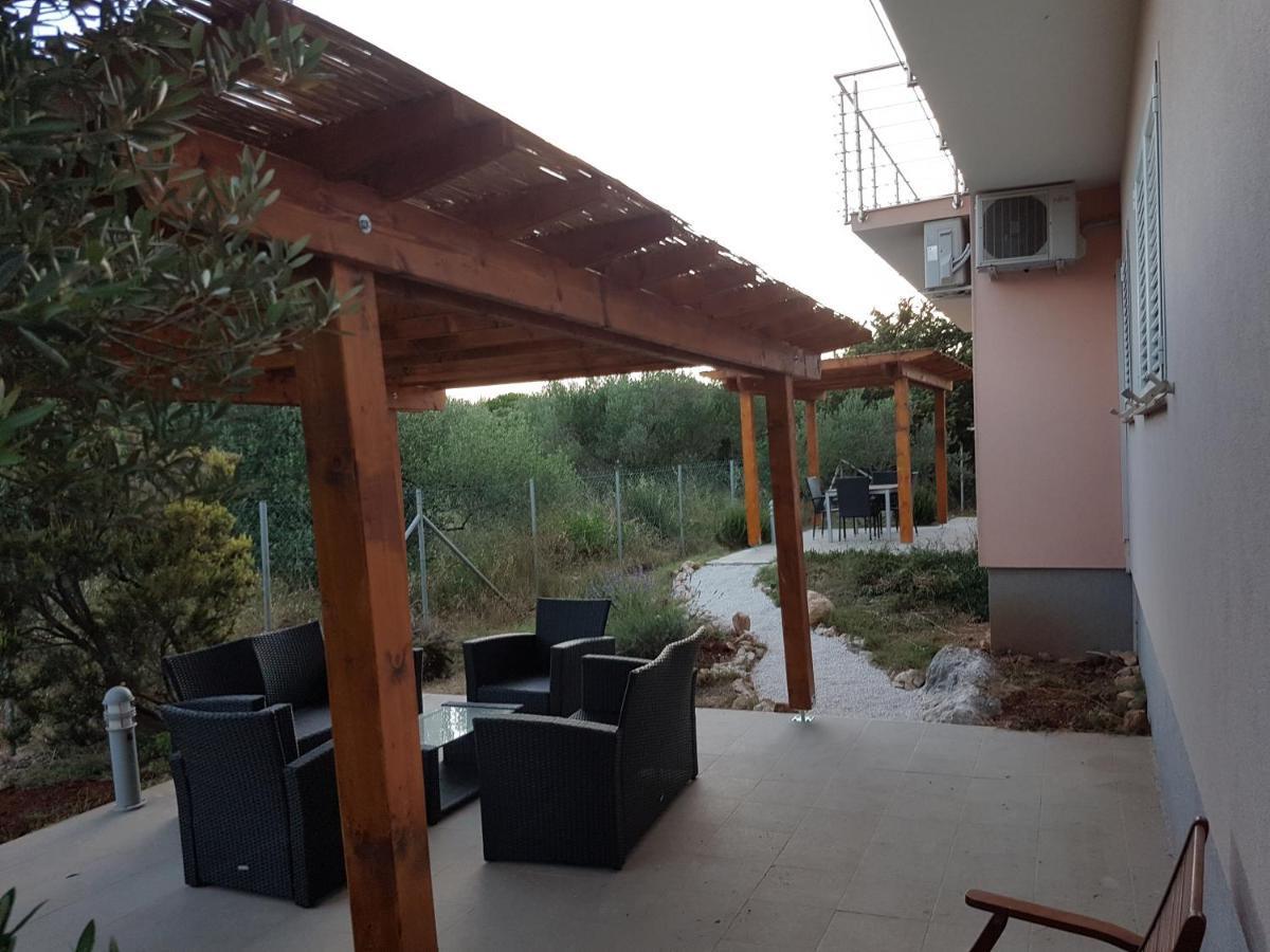Olive Apartments อูกล์ยัน ภายนอก รูปภาพ