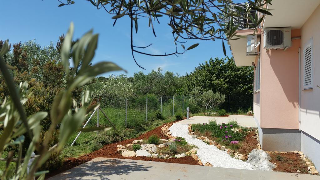 Olive Apartments อูกล์ยัน ภายนอก รูปภาพ