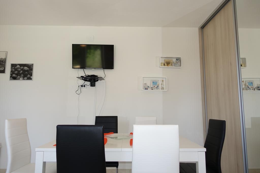 Olive Apartments อูกล์ยัน ภายนอก รูปภาพ