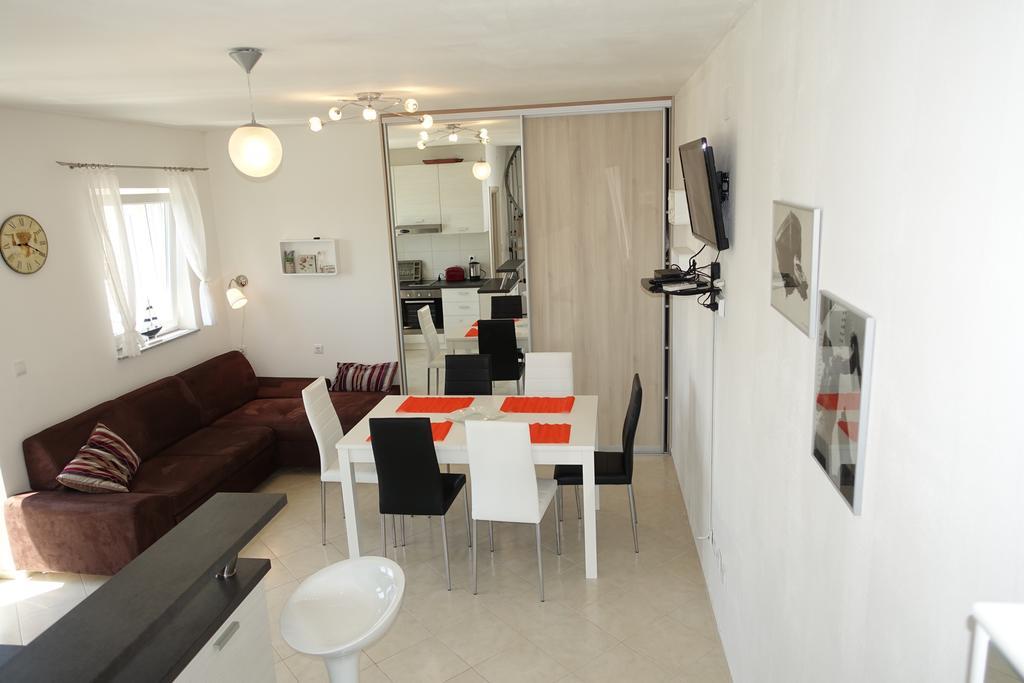 Olive Apartments อูกล์ยัน ภายนอก รูปภาพ