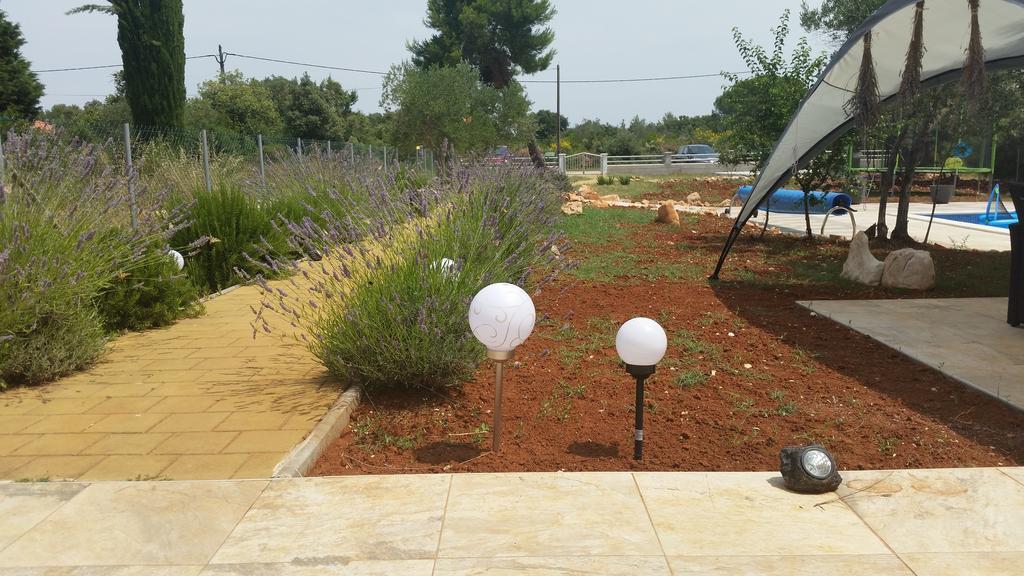 Olive Apartments อูกล์ยัน ภายนอก รูปภาพ